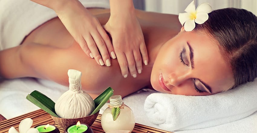 Kerala massage centre offering Abhyangam therapy