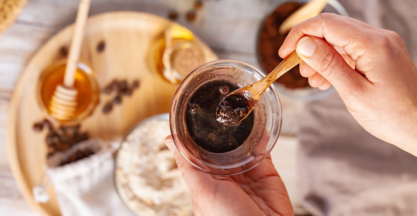 Natural Face Scrubs – Ayurveda’s Ancient Secret to Glowing Skin