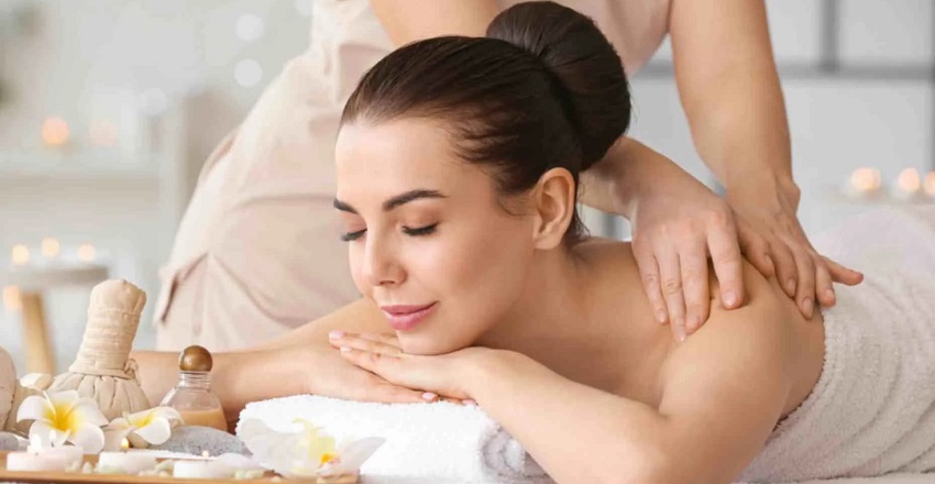 Abhyangam Treatment – The Healing Art of Ayurvedic Oil Massage